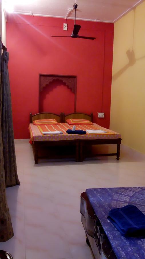 Shivam Tourist Guest House Būndi Eksteriør billede