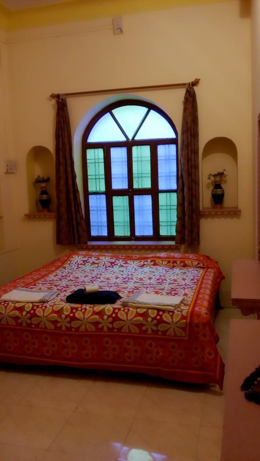Shivam Tourist Guest House Būndi Eksteriør billede