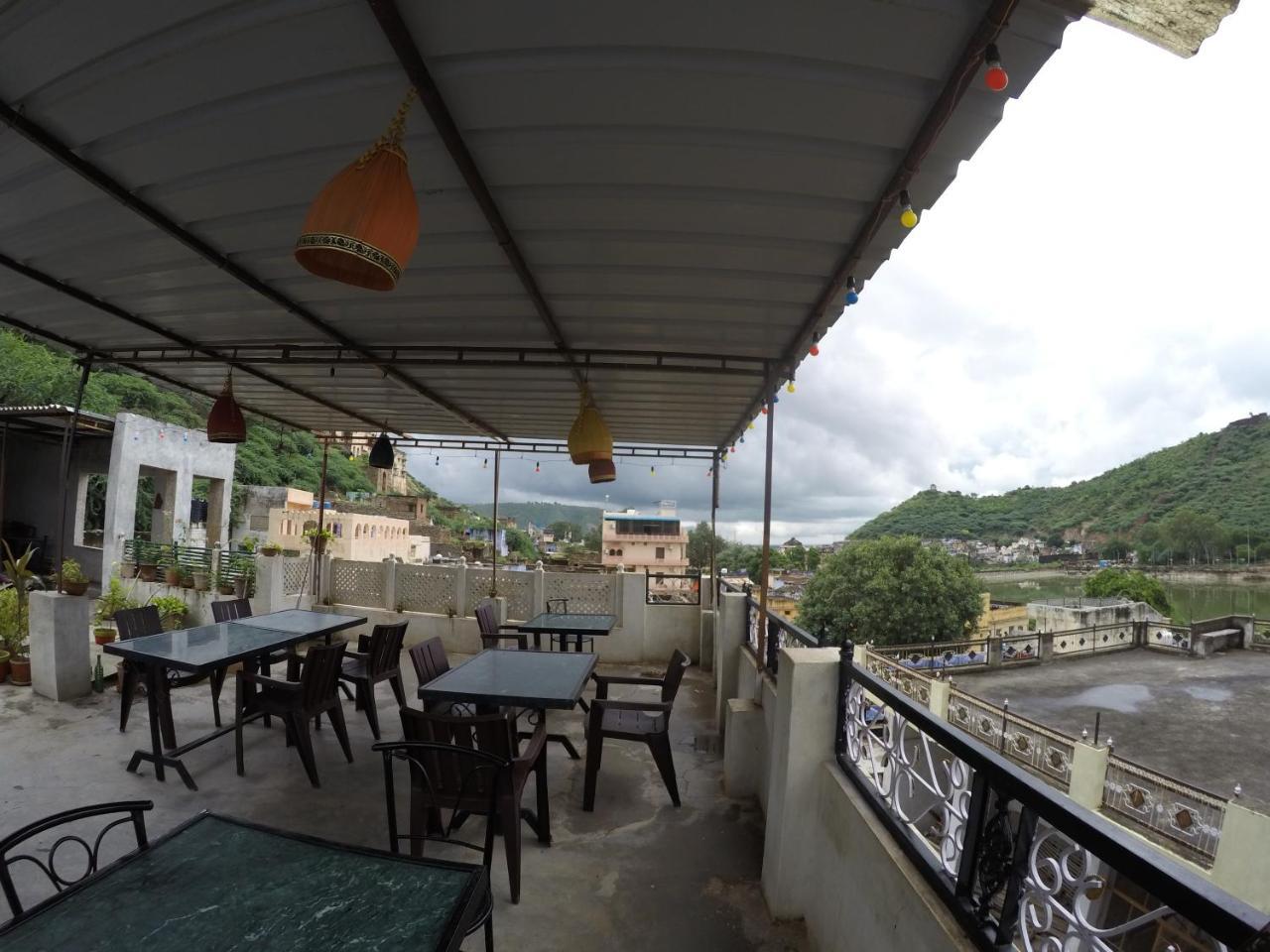 Shivam Tourist Guest House Būndi Eksteriør billede
