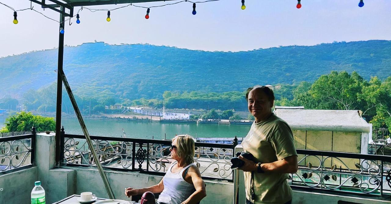 Shivam Tourist Guest House Būndi Eksteriør billede